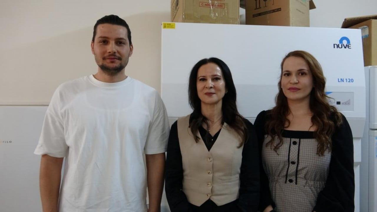 Foto - Tuzla savaşan bitkiler kansere çare olacak