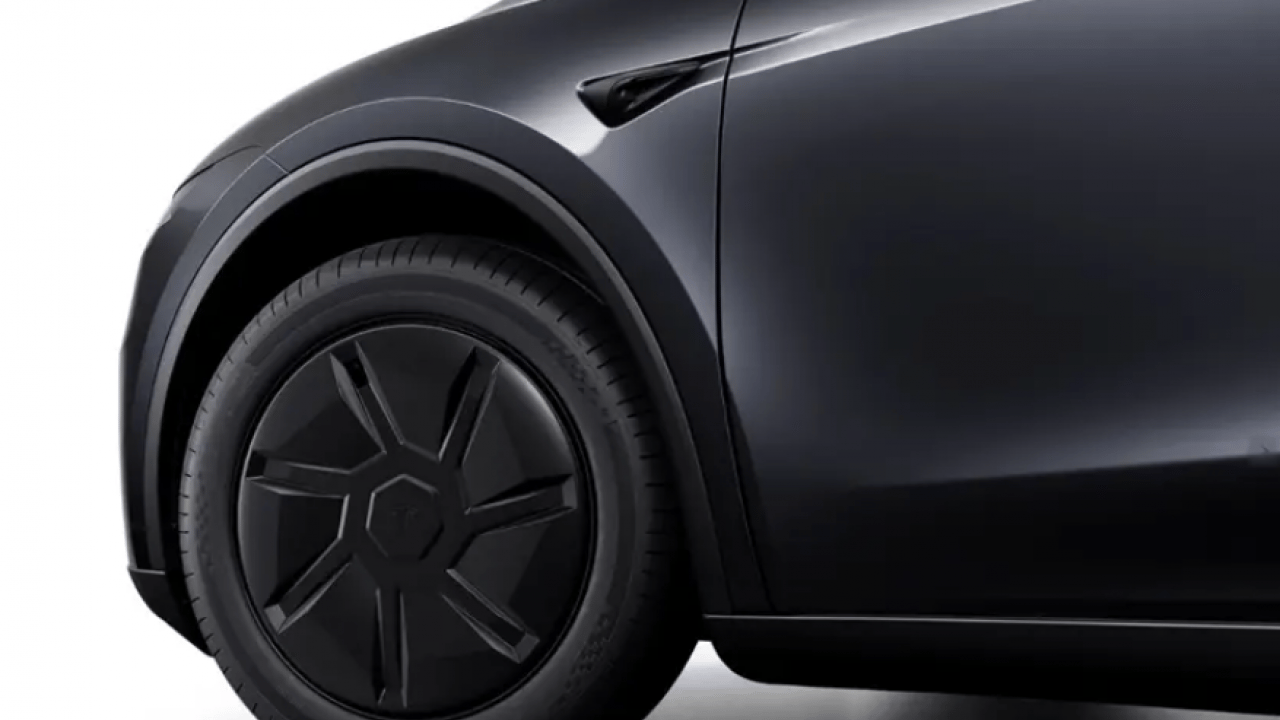 Foto - Ücretsiz test etme imkanı var! En ucuz Tesla modeli bugün satışa çıkıyor