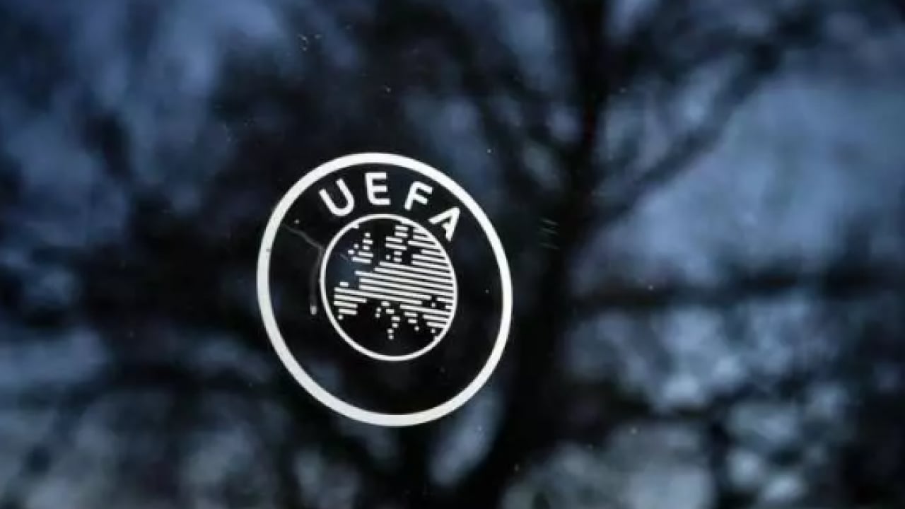 Foto - UEFA listesi güncellendi! İlk 50'de iki Türk takımı var!