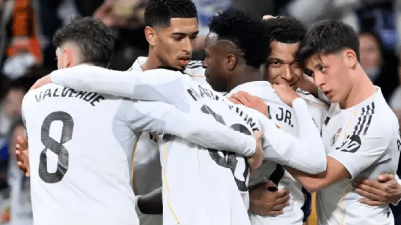 Foto - UEFA listesi güncellendi! İlk 50'de iki Türk takımı var!