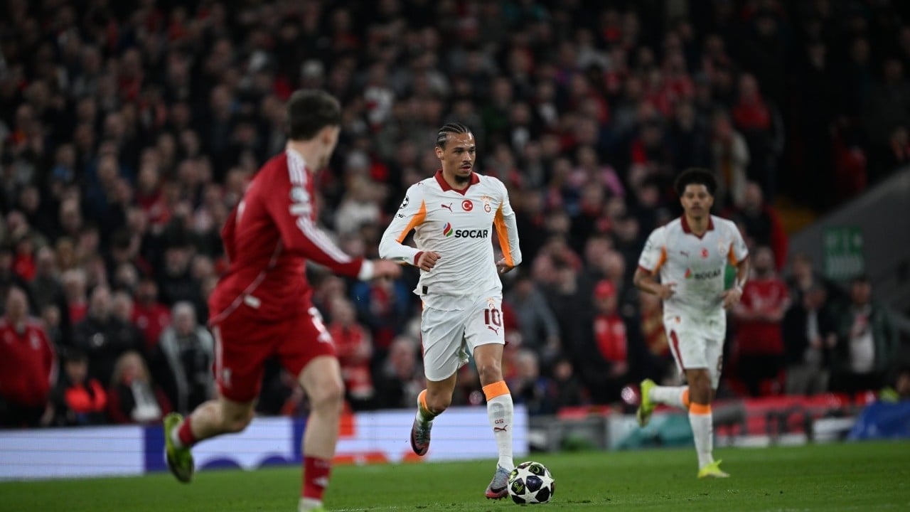 Foto - UEFA'ya büyük tepki... İngiliz küstahlığı: Okan Buruk'a çirkin saldırı