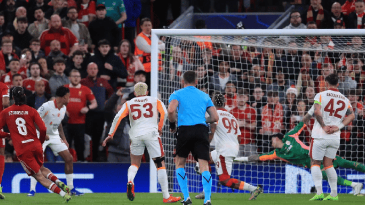 Foto - Uğurcan Çakır’a övgü seli! Performansı hayran bıraktı