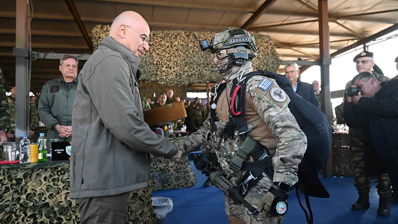 Foto - 'Ukrayna'dan ders aldık' deyip harekete geçtiler: İHA'lar Türkiye'ye karşı peş peşe havalandı