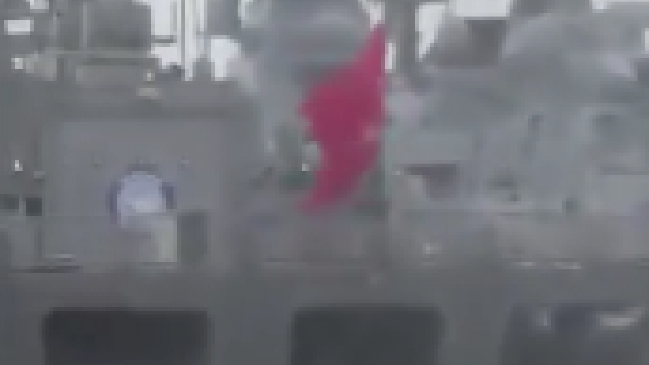 Foto - Avrupa ülkesi bu görüntülerle çalkalanıyor! Türk savaş gemileri, İHA'lar ve 2000 asker kritik noktaya konuşlandı