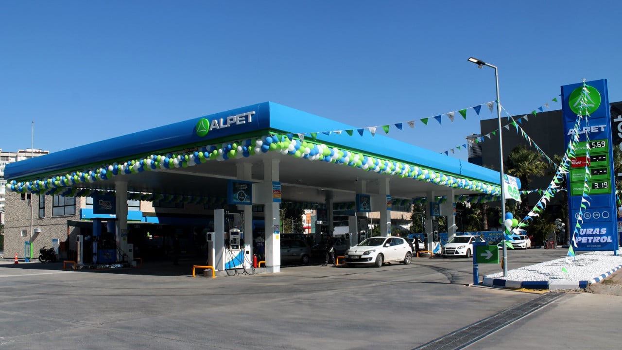 Foto - Ülke genelinde 300'den fazla istasyonu vardı! Türkiye'nin akaryakıt devi satılıyor: İşte yeni sahipleri