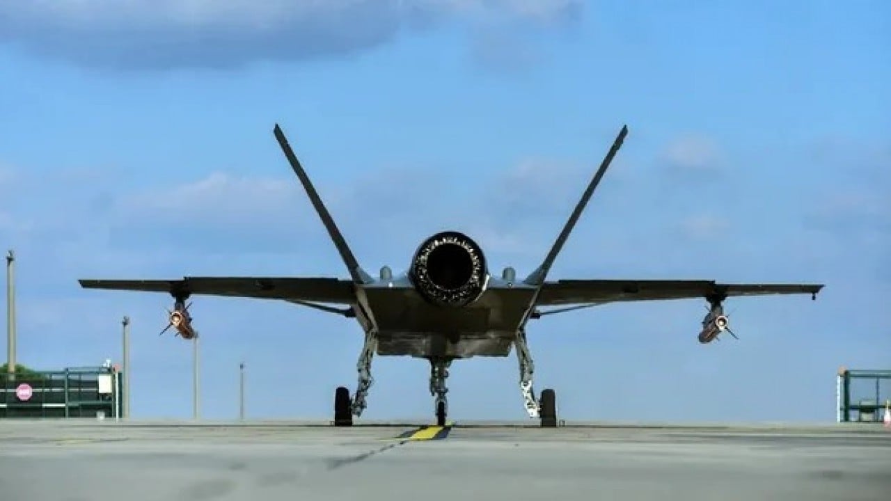 Foto - Ülke paniğe kapıldı: Bayraktar Kızılelma'nın göbeğinden fırlatılan füzeyi görmemiz artık çok yakın