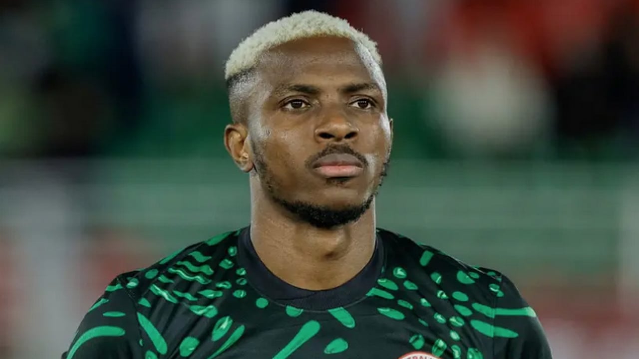 Foto - Ülke şaşkın: Osimhen'in Tanzanya maçında hocasıyla yaşadıkları Afrika'da olay oldu