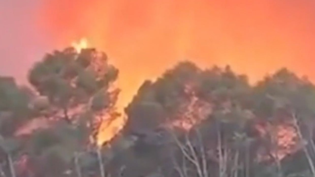 Foto - Ülke yangın yerine döndü! Çaresiz Fransa AB'nin kapısında