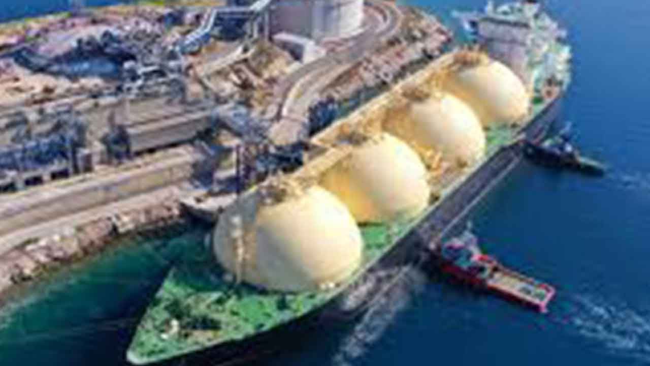 Foto - Ülke yetkilileri sipariş sonrası havalara uçmuştu! Türkiye ilk kez o ülkeden doğalgaz aldı