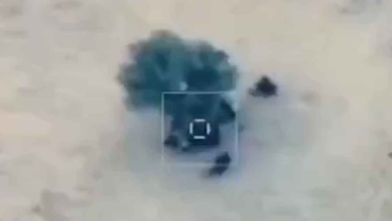 Foto - Ülkede ortalık karıştı: Bayraktar TB2 SİHA'lar peş peşe havalandı, önüne geleni ateşe verdi