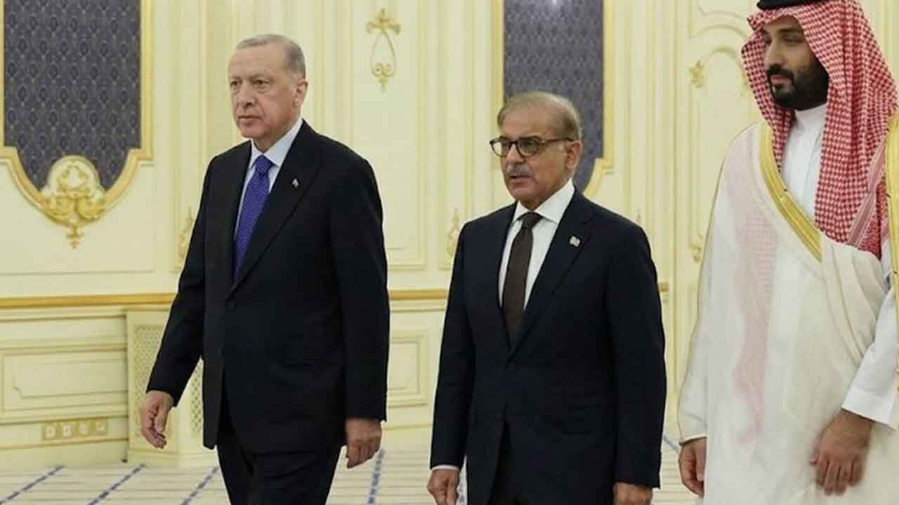 Foto - Ülkede Türkiye korkusu patladı: Nükleer tehdit altında yaşamaktansa 10 bin füzeyi tercih ederim