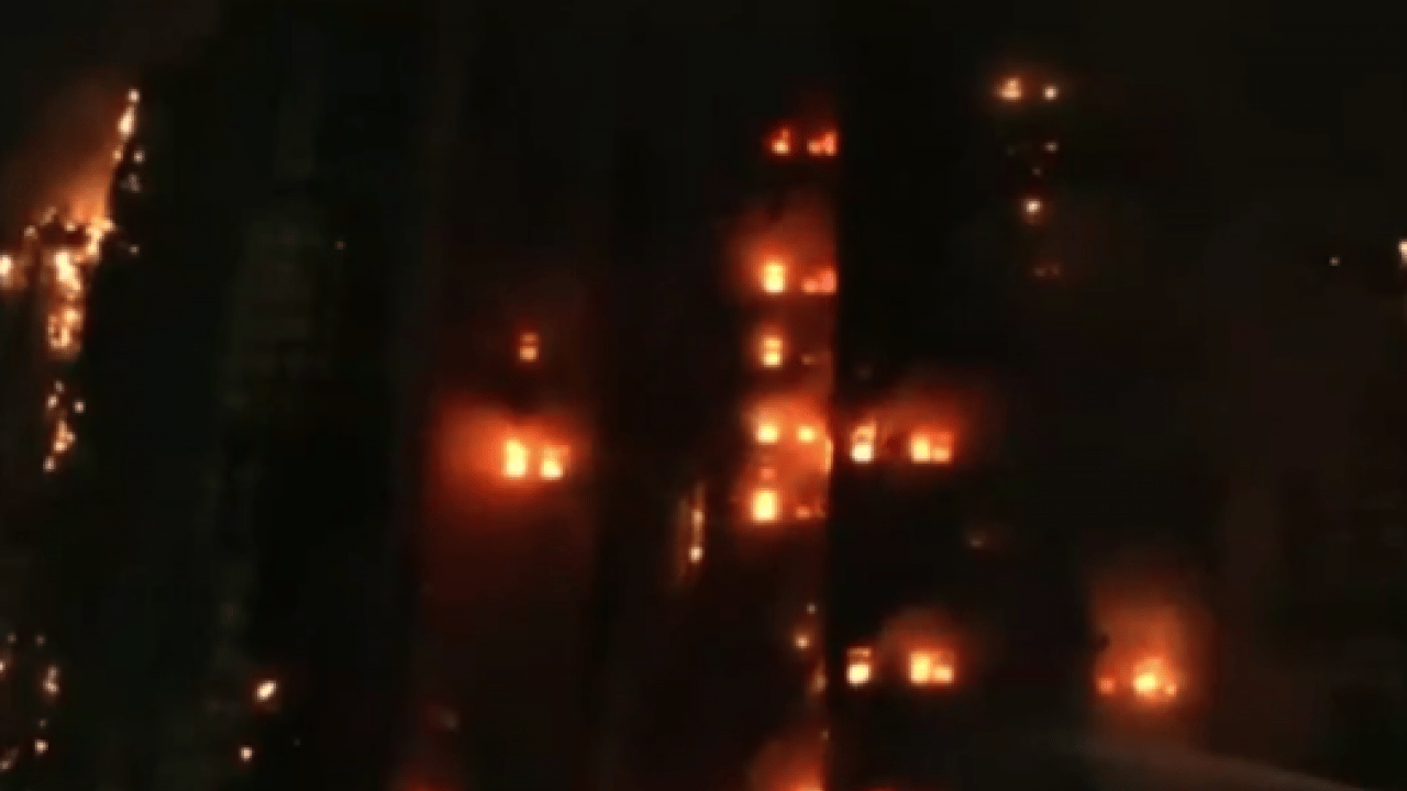 Foto - Ülkede yangın faciası: 2 bin daire kül oldu!