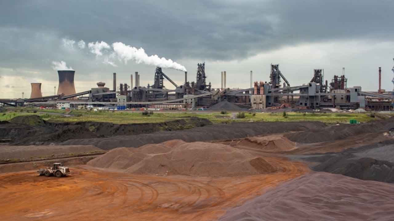Foto - Ülkede yetkililer topa girdi: Hükümet Çinli şirkete el koydu
