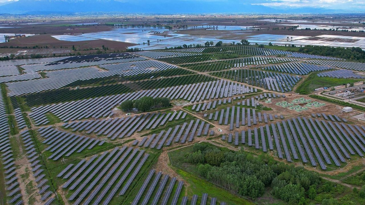 Foto - Ülkenin bir numarasıydı! Sessiz sedasız iflas eden dev şirkete kayyım atandı