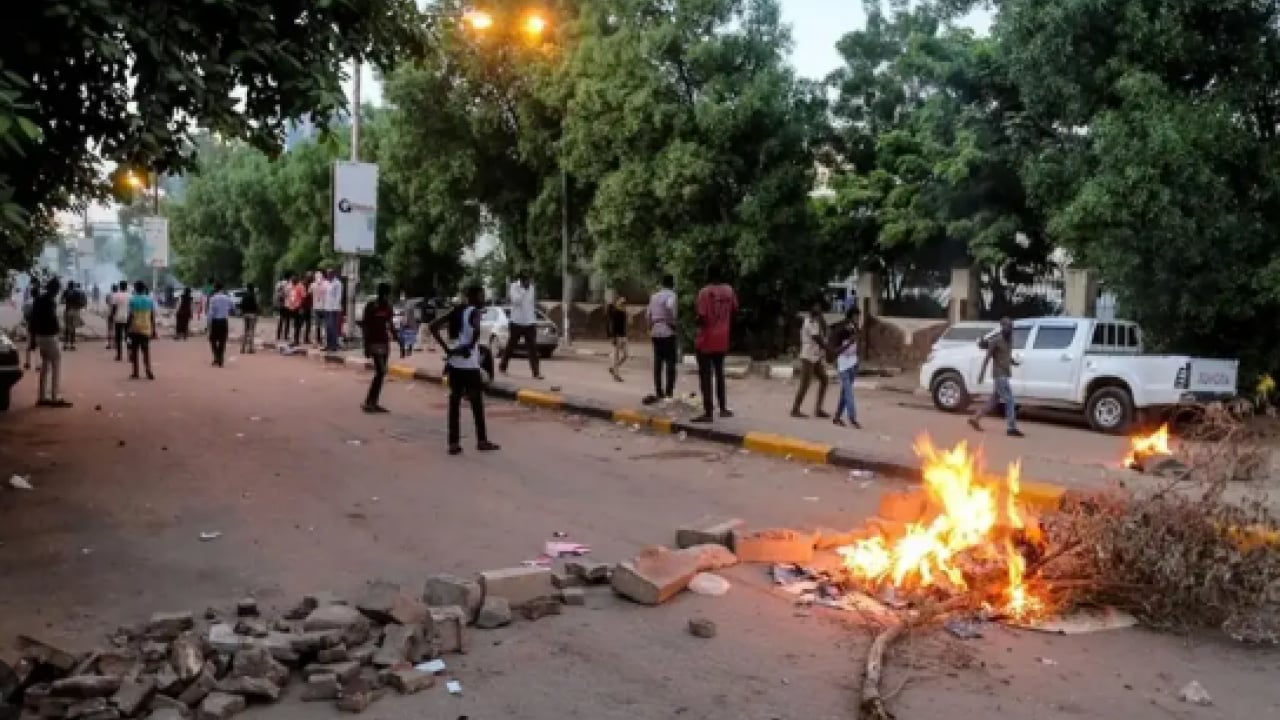 Foto - Ülkenin lideri öve öve bitiremedi: 'Önce Allah'a sonra Erdoğan'a göveniyoruz'