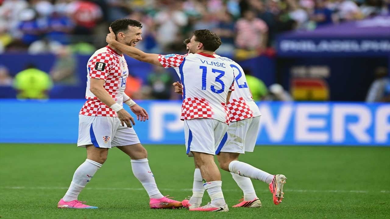 Foto - Ülkesi son 32'ye kaldı! 40'lık Luka Modric takdir topladı