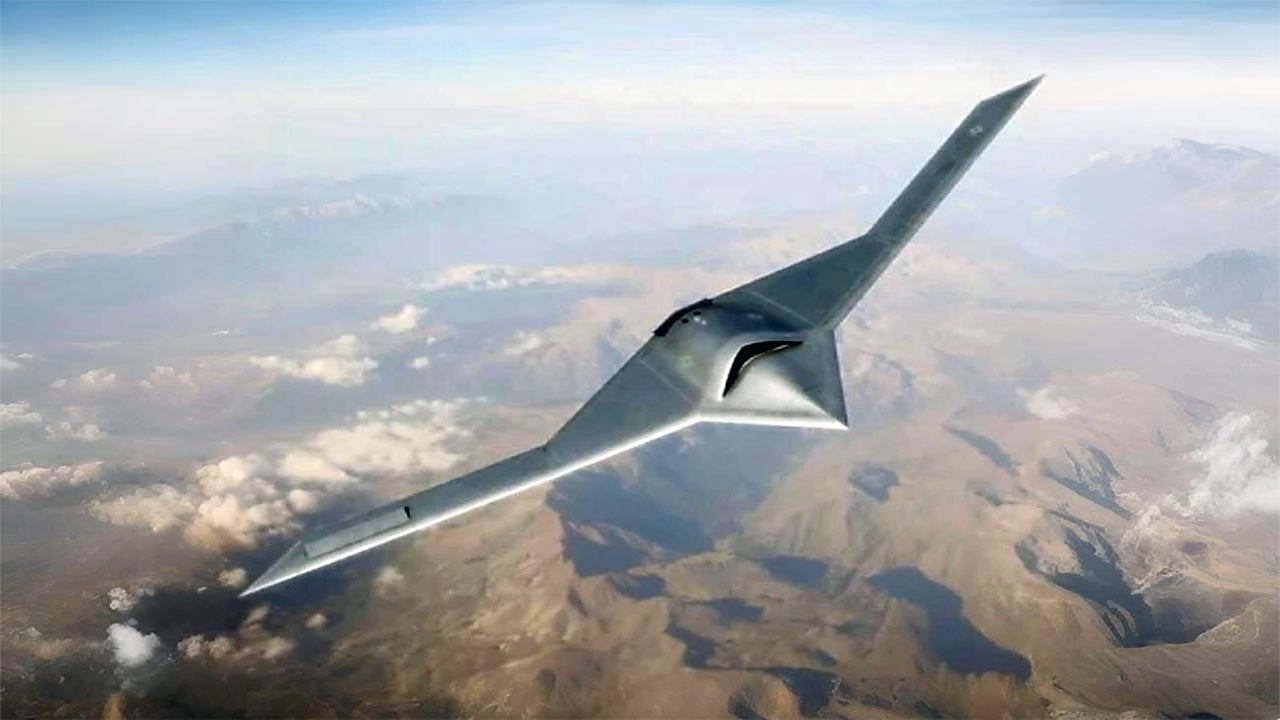 Foto - Ultra gizli RQ-180 insansız uçağı Türkiye'nin dibinde görüldü