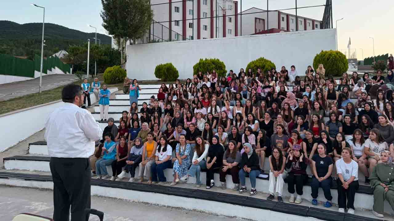 Foto - Ulusal kamp başladı: 9 ilden 219 genç Sultandağı'nda buluştu
