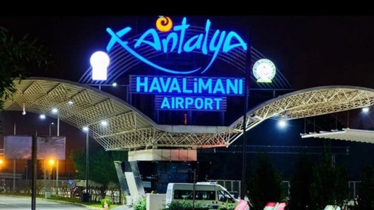 Foto - Uluslararası başarılar peş peşe geldi Antalya Havalimanına 10 ödül birden