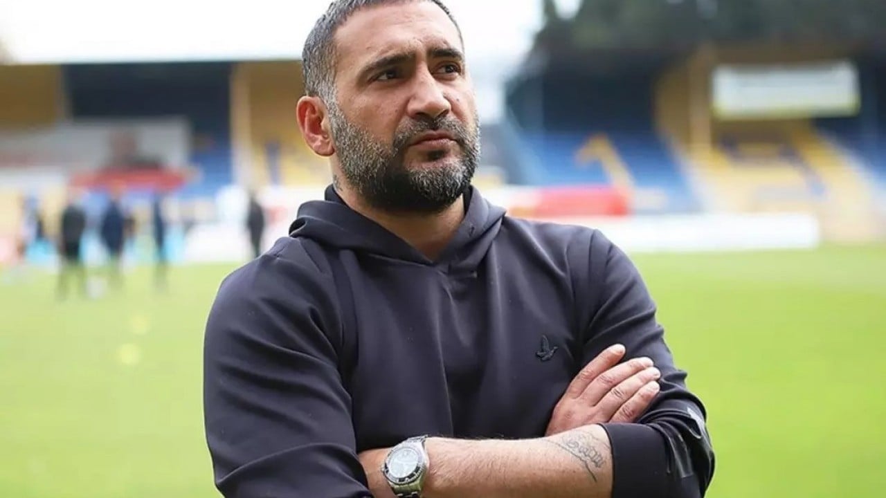 Foto - Ümit Karan havalimanında apar topar gözaltına alındı