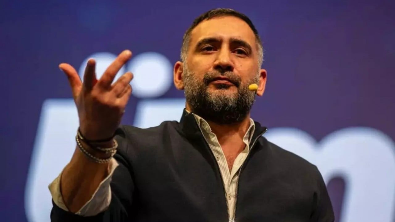 Foto - Ümit Karan havalimanında apar topar gözaltına alındı