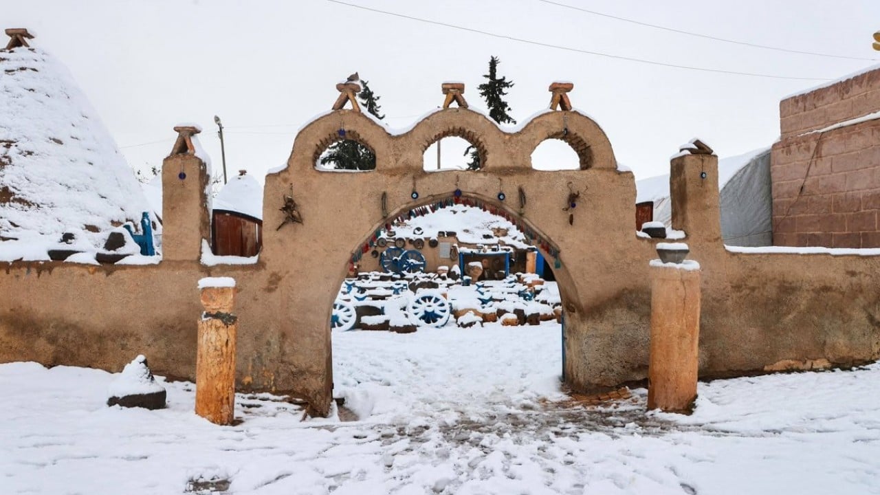 Foto - UNESCO Dünya Mirası Geçici Listesi'nde yer alıyor! Konik kubbeli evlerde kar manzarası