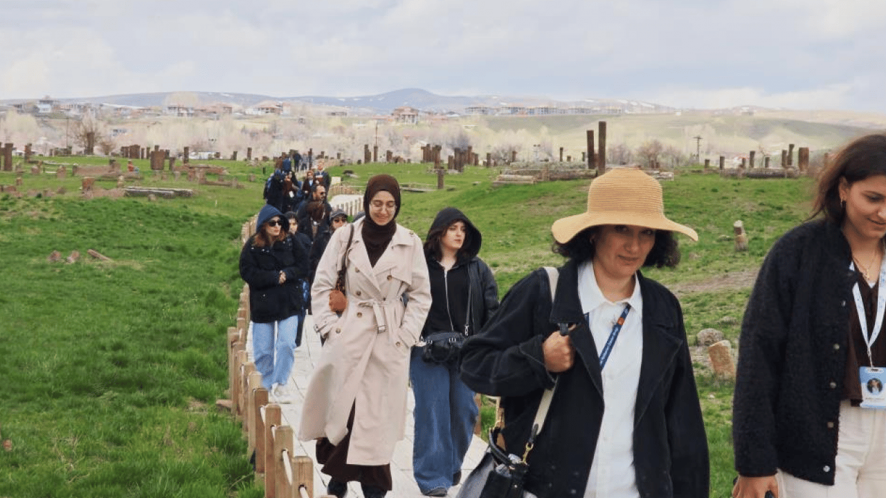 Foto - UNESCO listesindeki dev miras: Tarihi mezarlık ziyaretçi akınına uğradı
