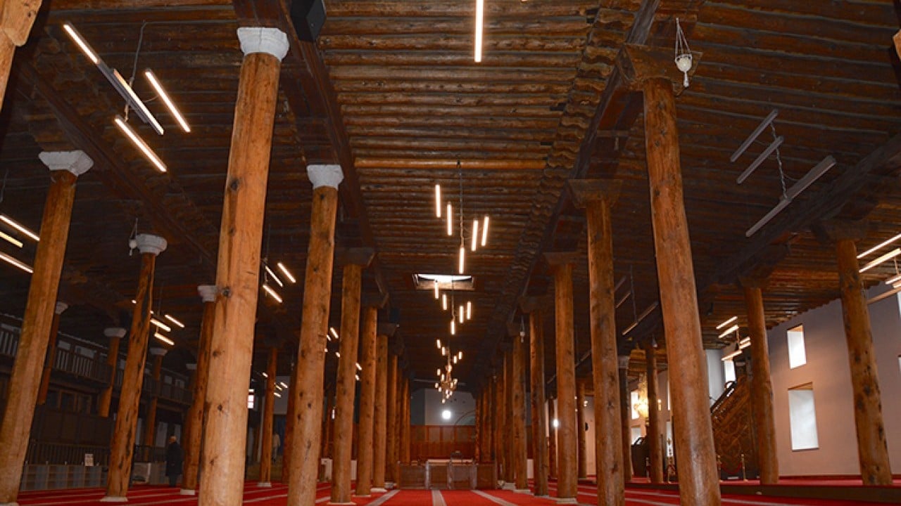 Foto - UNESCO tescilli 8 asırlık Sivrihisar Ulu Cami ramazana hazır