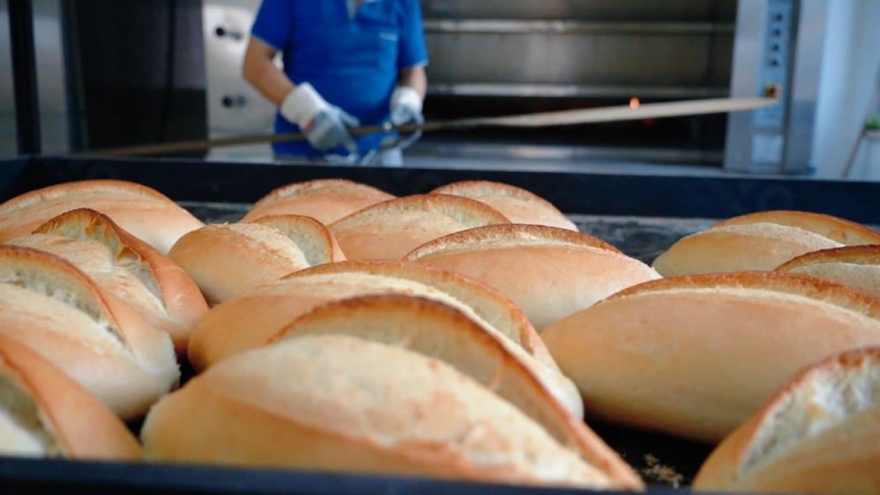 Foto - Üniversite öğrencilerinin ulaşım kartları belediyeden!