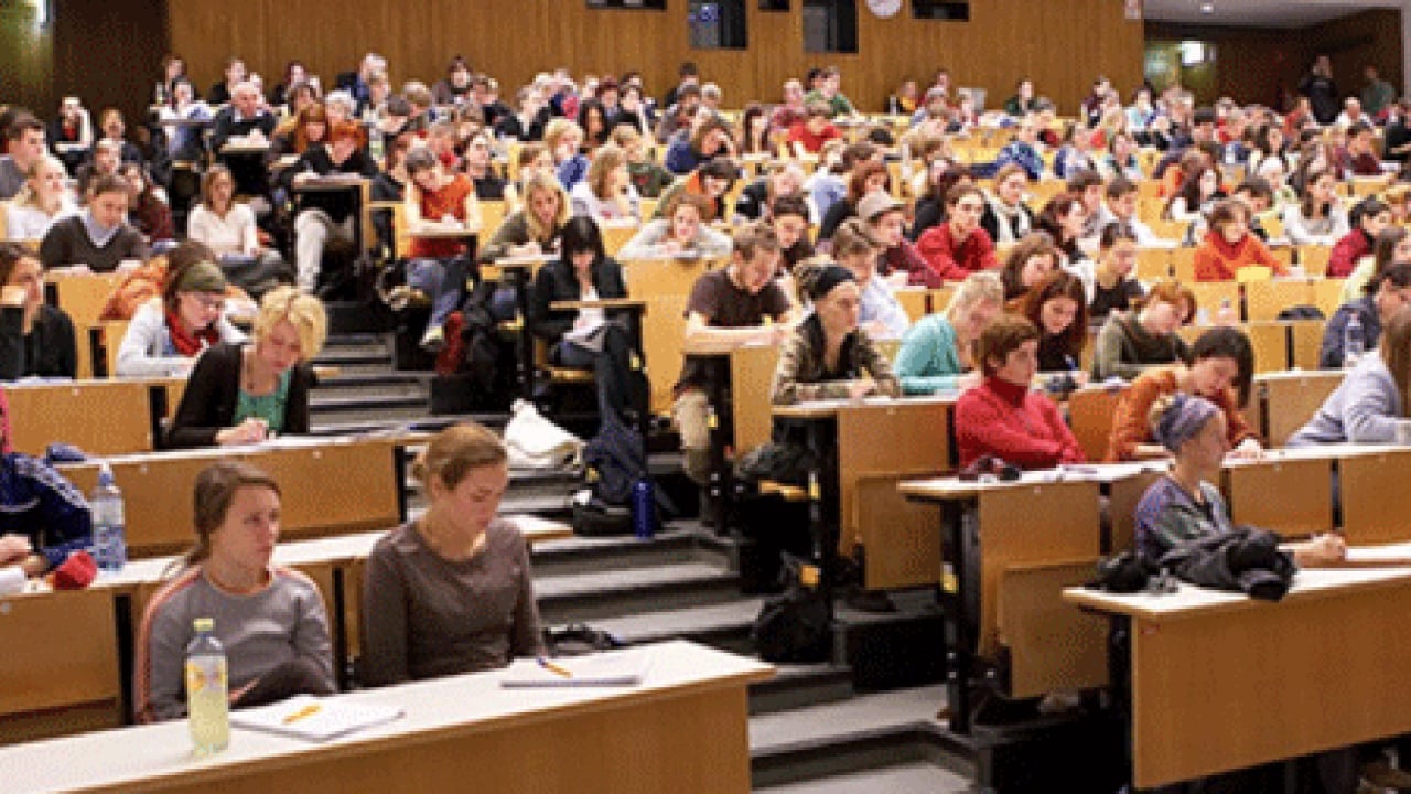 Foto - Canlı yayında duyurdu: Üniversitelerde eğitim süresi kısalıyor! Türkiye'de ilk defa uygulanacak
