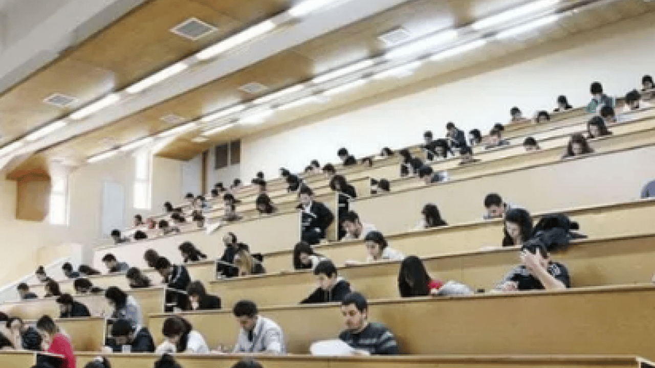 Foto - Canlı yayında duyurdu: Üniversitelerde eğitim süresi kısalıyor! Türkiye'de ilk defa uygulanacak