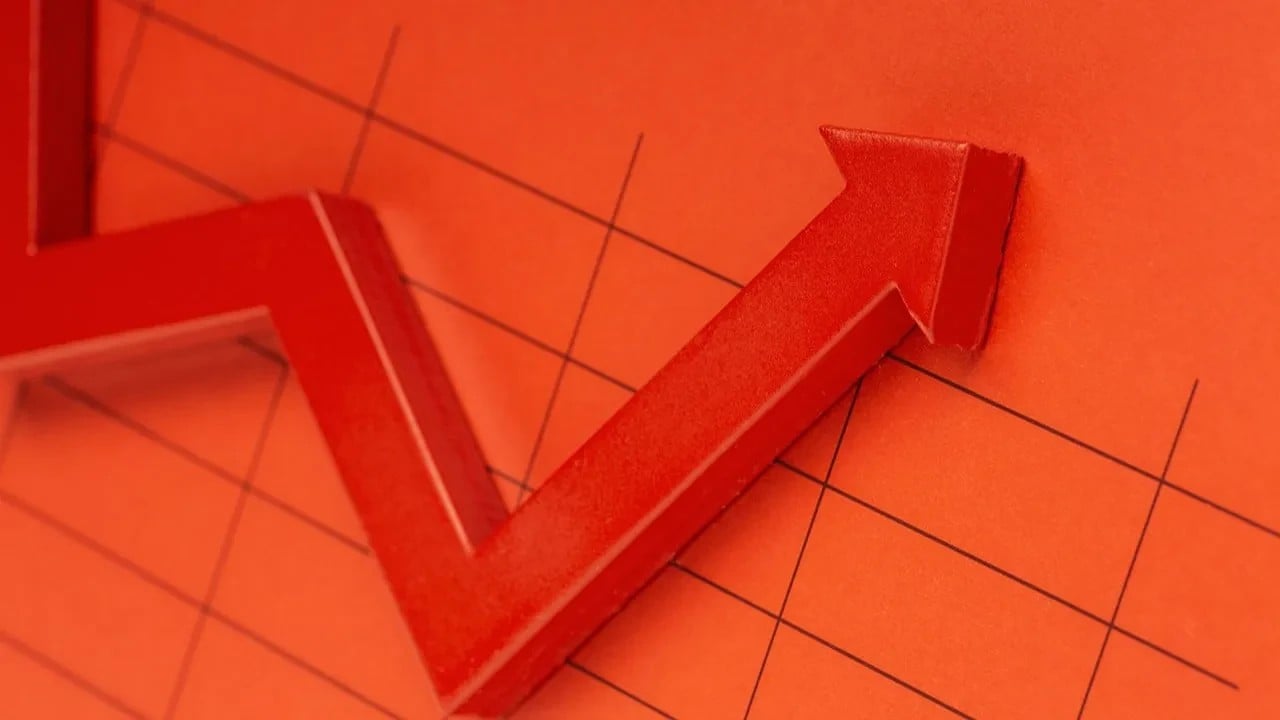 Foto - Ünlü ekonomist 28.750 lira olan asgari ücret tahminini apar topar değiştirdi