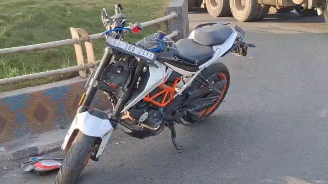 Foto - Ünlü fenomenin korkunç sonu! Kask takmadı, başı gövdesinden ayrıldı