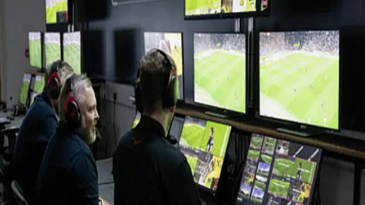 Ünlü hakem itiraf etti! VAR'da daha fazla hata eleştirisine katılmamak elde değil ki... 