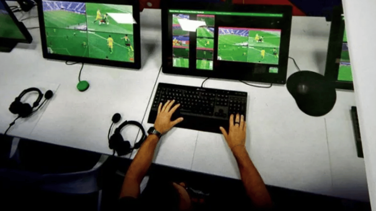 Foto - Ünlü hakem itiraf etti! VAR'da daha fazla hata eleştirisine katılmamak elde değil ki... 