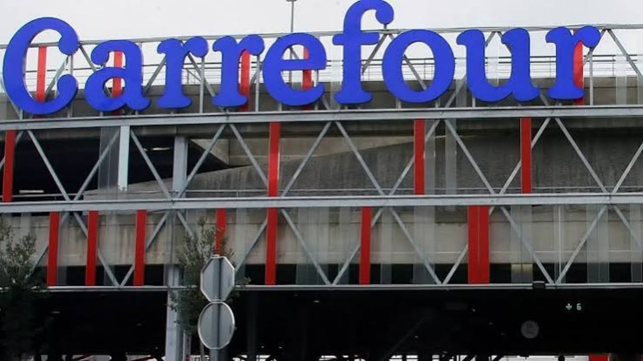 Foto - Ünlü markette satılan meyvelerde büyük skandal: Petrol bulaşmış