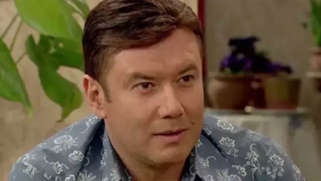 Foto - Ünlü oyuncu milyonların duygularına tercüman oldu! ‘Ailelerinin s… sokağa attığı…’