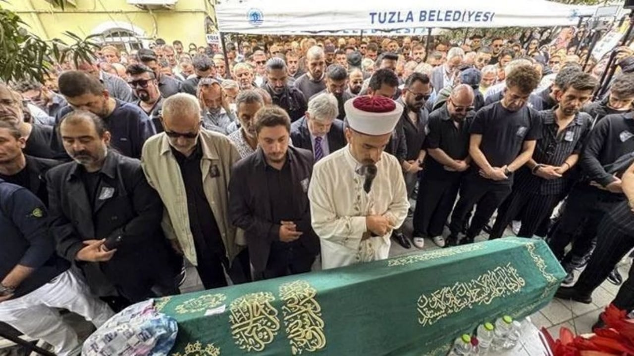 Foto - Ünlü şarkıcı Güllü’nün ölümünde kan donduran iddia! Kilit isim ilk kez konuştu: Arabayla uçurumdan atacaktı