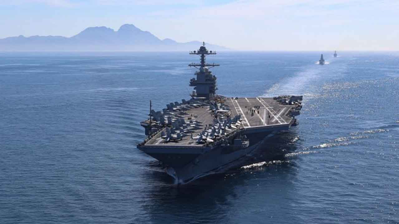 Foto - 13 milyar dolar harcanan ünlü savaş gemisinde patlak veren sorun herkesi şaşkına çevirdi! Resmen rezillik