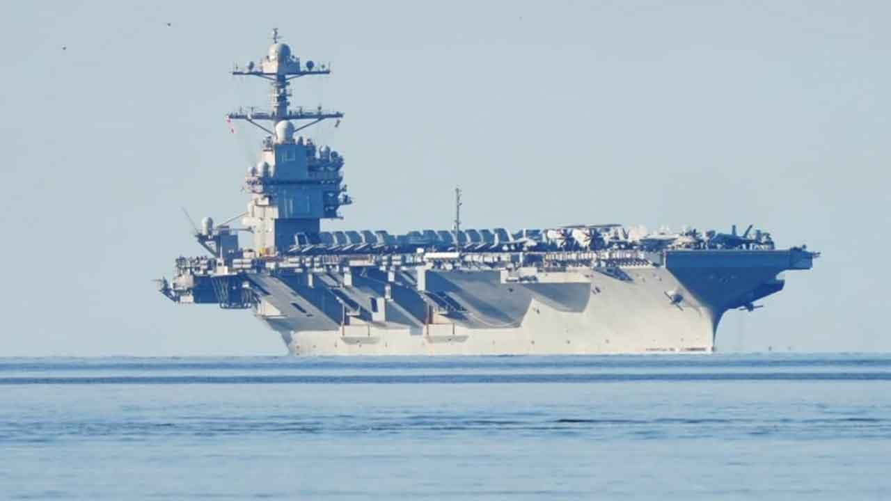 Foto - 13 milyar dolar harcanan ünlü savaş gemisinde patlak veren sorun herkesi şaşkına çevirdi! Resmen rezillik