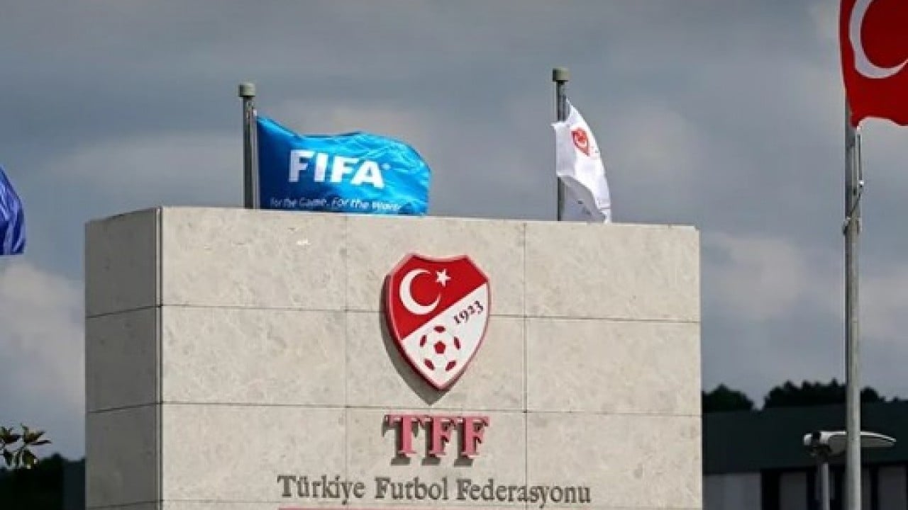 Foto - Ünlü yorumcu 'çok üzücü' diyerek duyurdu: Şimdi sırada onlar var!