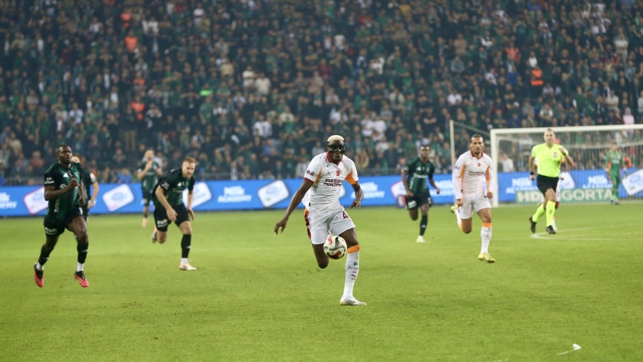 Foto - Ünlü yorumcu Sinan Engin’den olay 'gece taksisi' çıkışı: 'Ne yapıyorsunuz oğlum siz?'