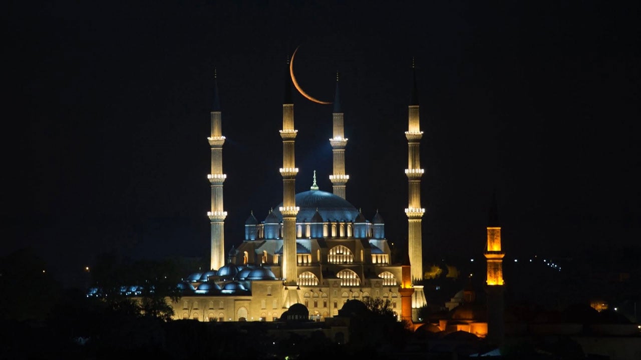 Foto - Unutulmaz manzara! Selimiye’nin minareleri arasında büyüleyen görüntü