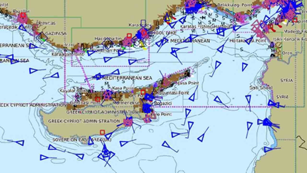 Foto - Uraloğlu: Doğu Akdeniz’deki gemi trafiği yerli ve milli sistemle takip edilecek: KKTC’de üç farklı noktada gemi trafik gözetleme istasyonu kuruldu