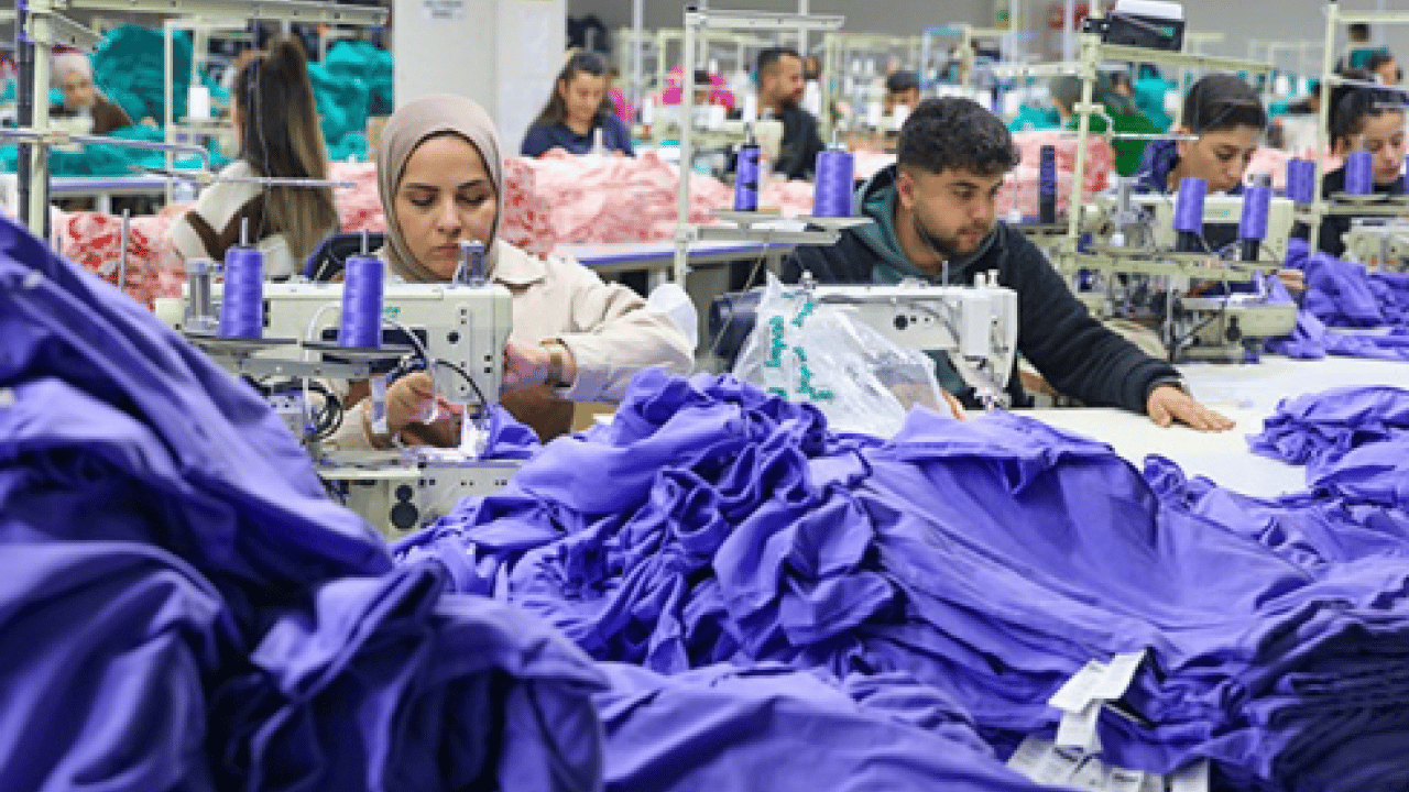 Foto - ‘Üretim durdu’ diyen alçaklara gelsin: Türk tekstili 181 farklı noktaya ihraç ediliyor