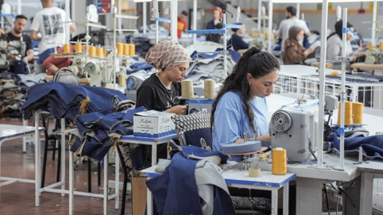 Foto - ‘Üretim durdu’ diyen alçaklara gelsin: Türk tekstili 181 farklı noktaya ihraç ediliyor