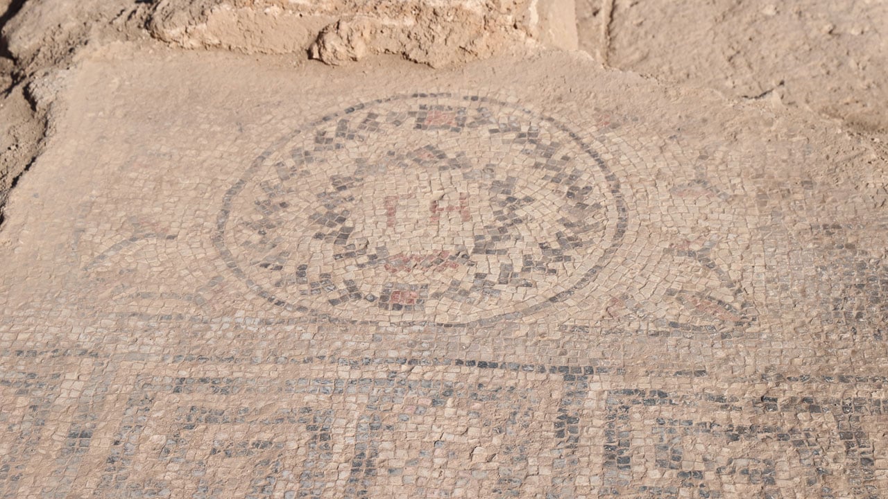 Urfa Kalesi’nde gizli tarih! 1500 yıllık mozaik sırlarıyla ortaya çıktı