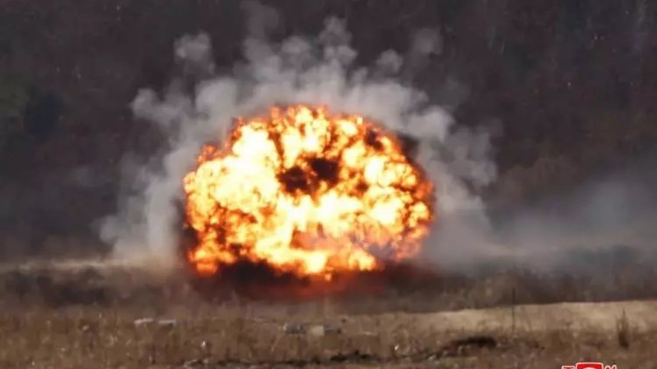 Foto - Ürküten silahı çıkarıp yürüttüler! 'Eşi yok' diyerek duyurdular, veliaht da görüldü