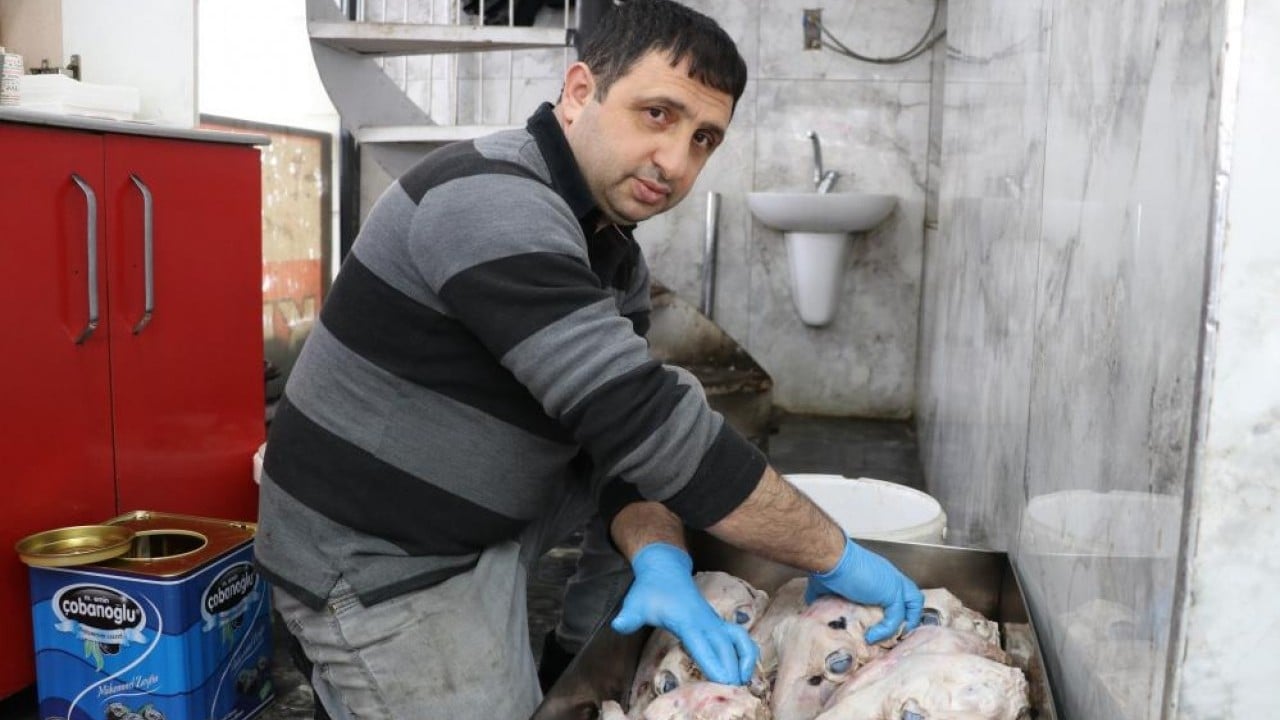 Foto - Ürkütücü görüntüsüne rağmen afiyetle tüketiliyor