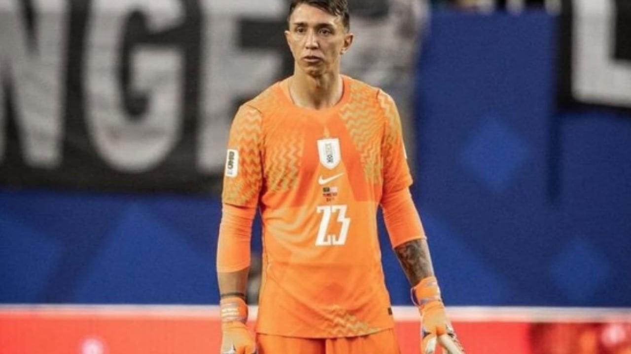 Uruguaylıların heveslerini kursaklarında bıraktı: Muslera'dan Dünya Kupası özeleştirisi: 'Acı çektim'